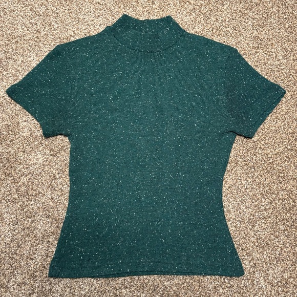 Hang Ten Women’s Medium Mock Neck Green Short Sleeve Tee Made in the USA - Picture 2 of 11